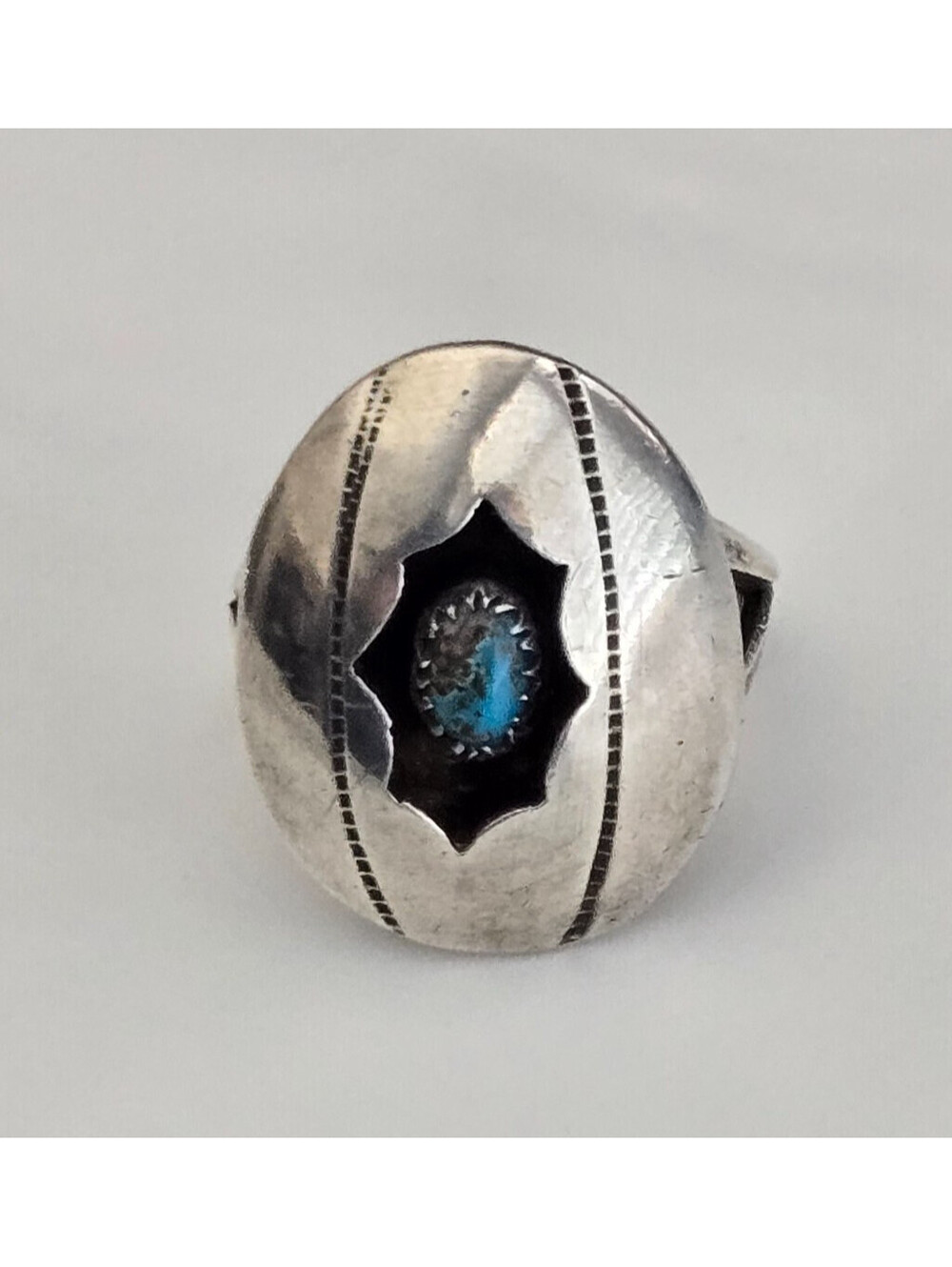 Vintage 925 Sterling Silver Turquoise Shadow Box Ring Size 5.5